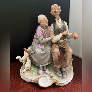 Cappe "Old Couple with Chickens" Porcelain Figurine